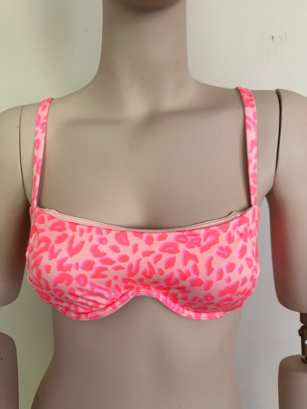 Billabong Pink Neon Leopard Underwire Bikini Top NWT Eco Fits s-m